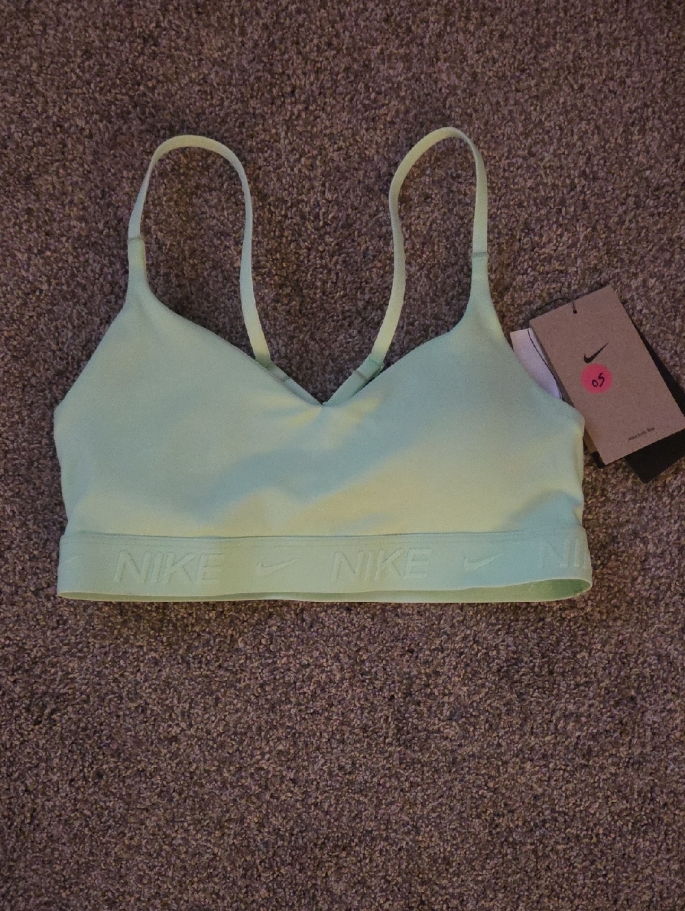 Nike Light Green Padded Training Sports Bra Size XS NWT